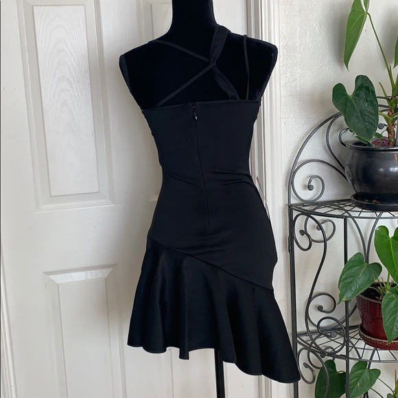 Bebe asym scuba ruffle dress - Picture 4 of 5